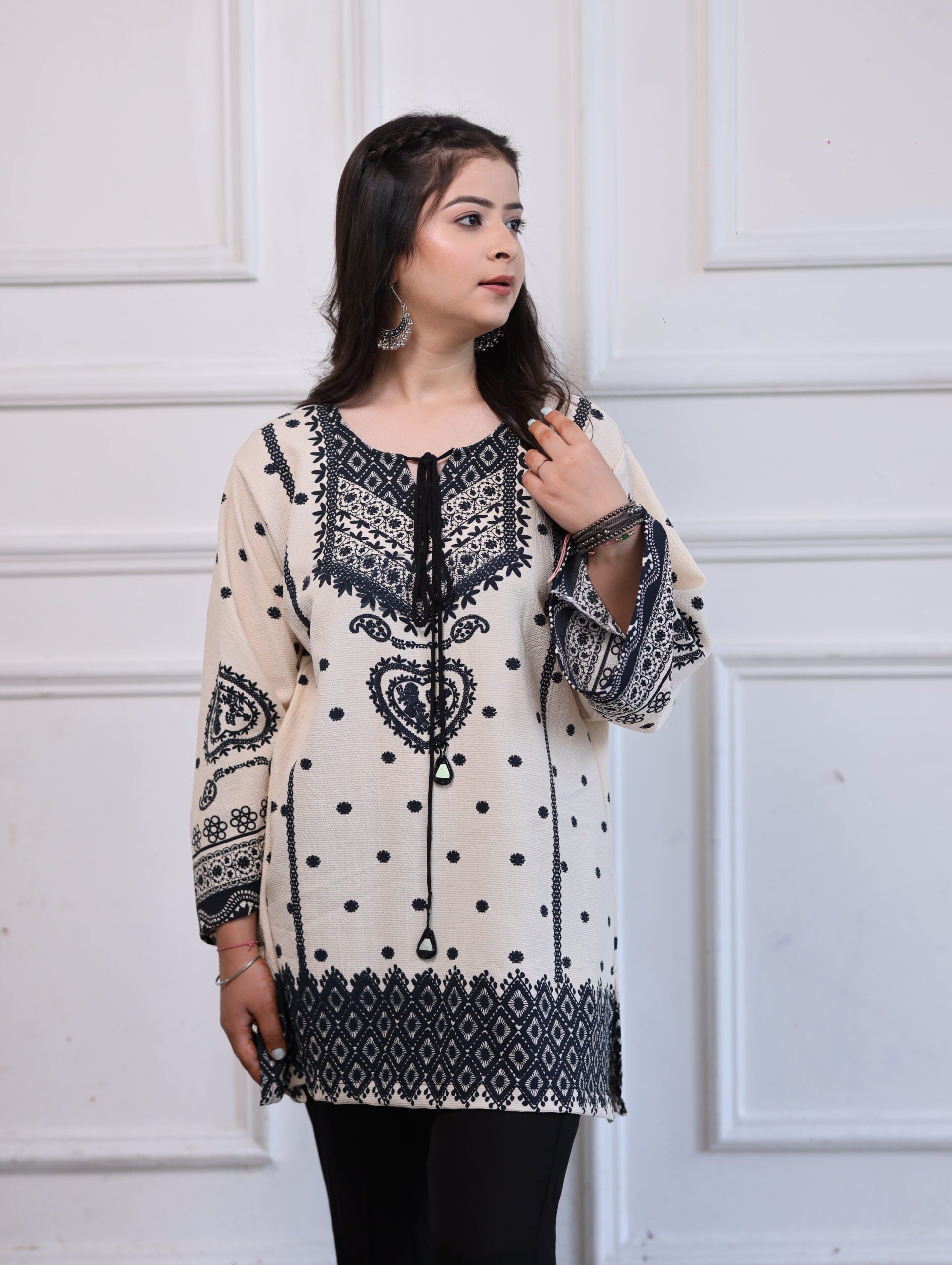 Black and White Printed Elegance Cord Set