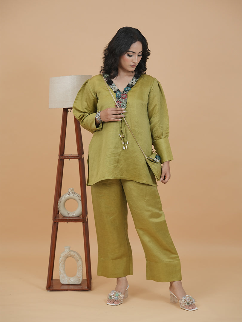 Green Silk floral Embroidery Set