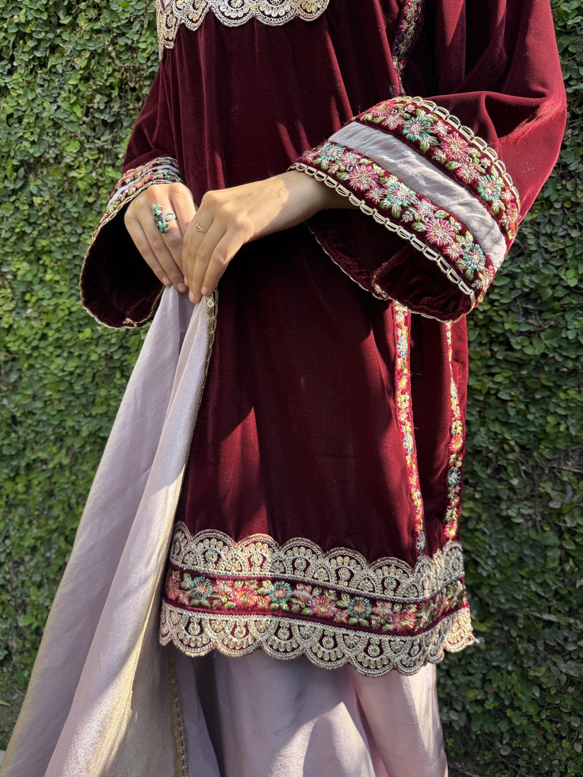 Rosellete Elegance Suit