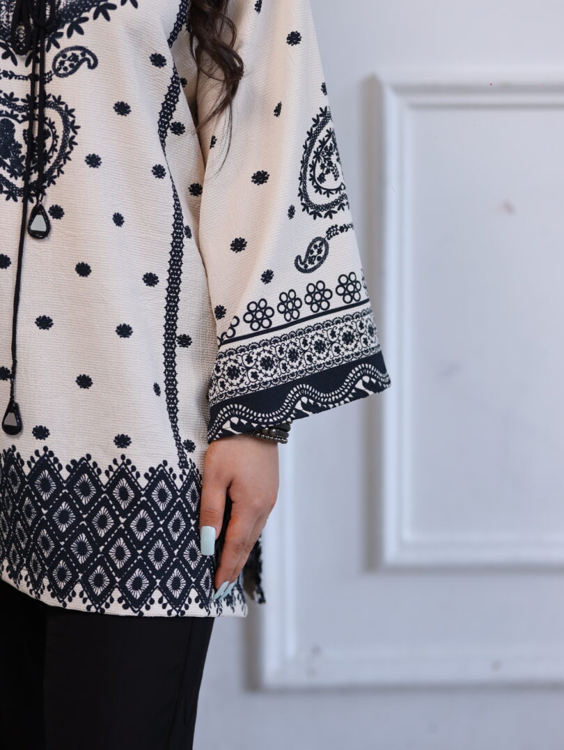 Black and White Printed Elegance Cord Set - Image 3