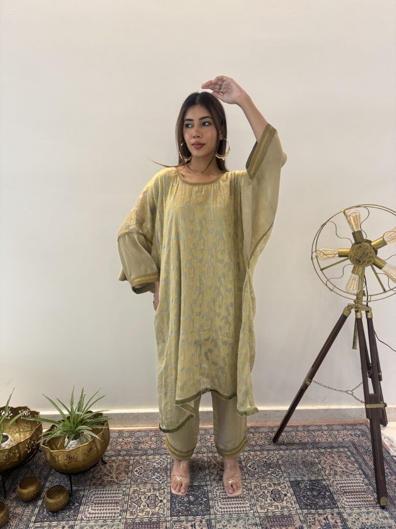 Mint Pastel English Green Kaftan Set - Image 2